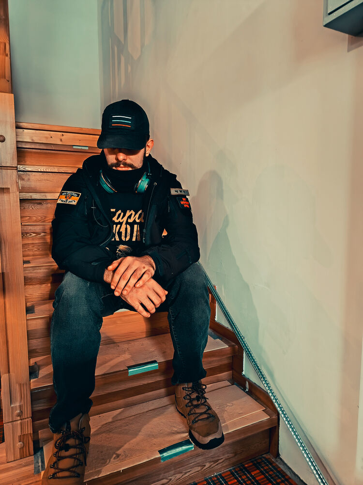  48986270  , 25 ,    -