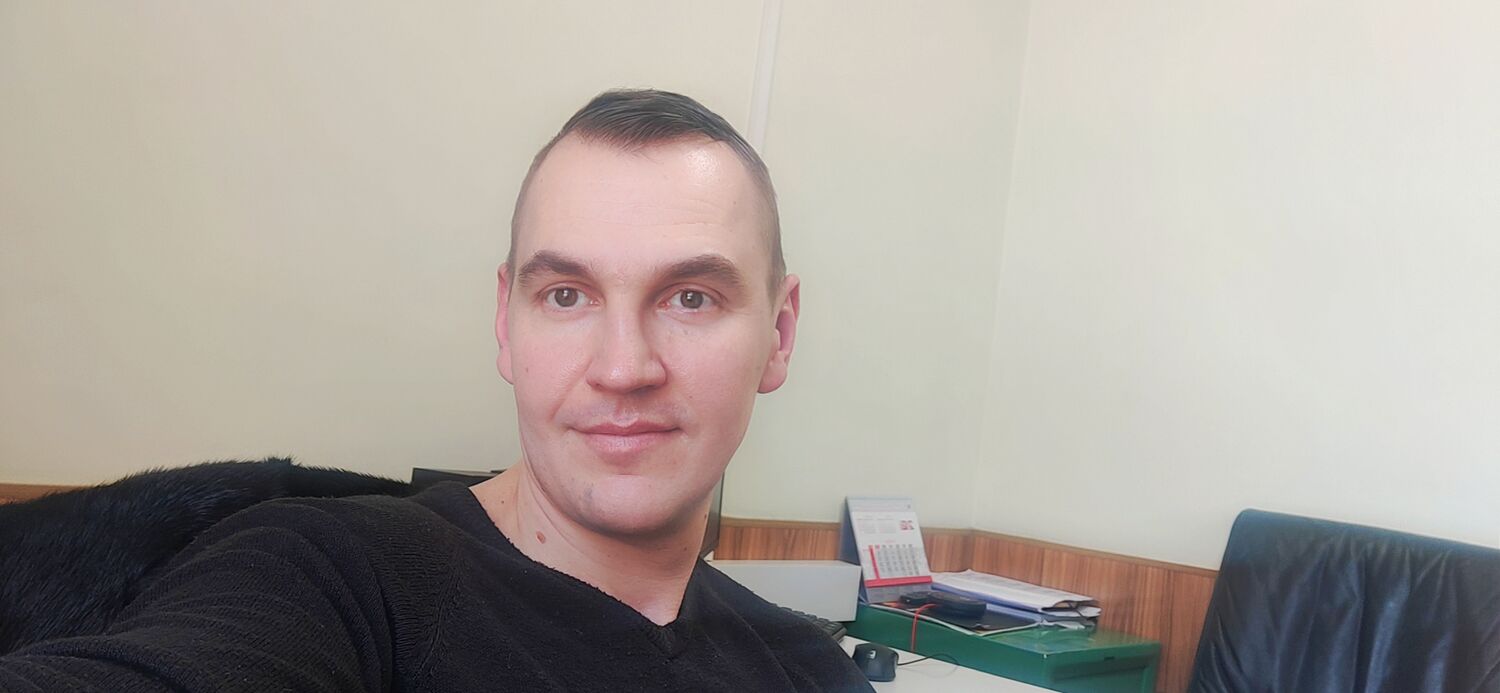  ,   Denis, 40 ,   ,   