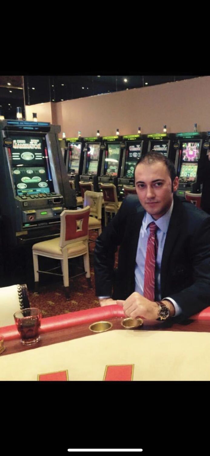  ,   Emre, 37 ,   ,   