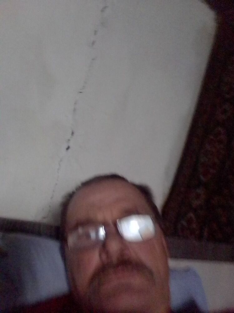 31761670  , 63 ,    