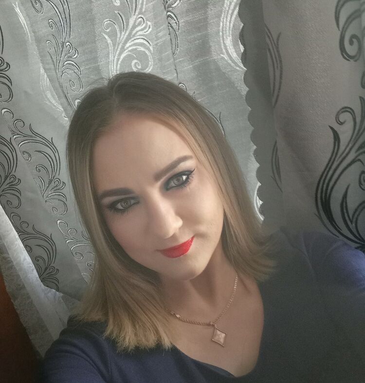  42256070  , 37 ,    -