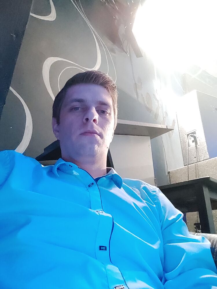  39991990  Joni, 30 ,    