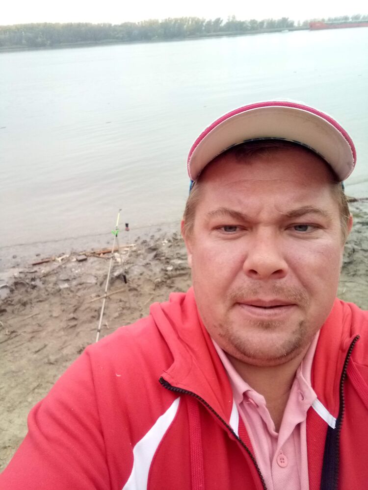  53719060  , 39 ,    --