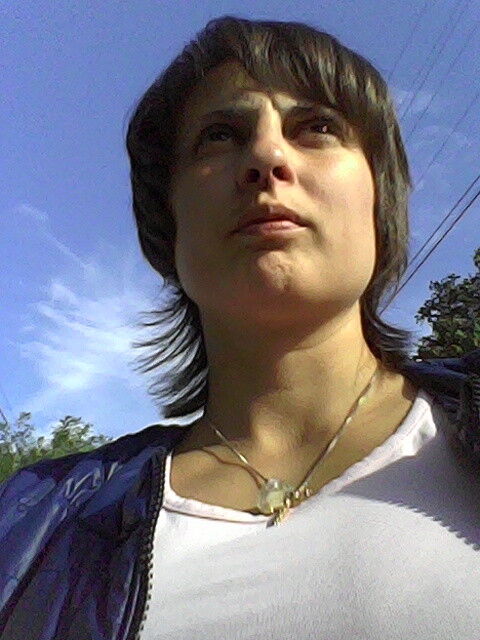  7474210  Tanea, 39 ,    