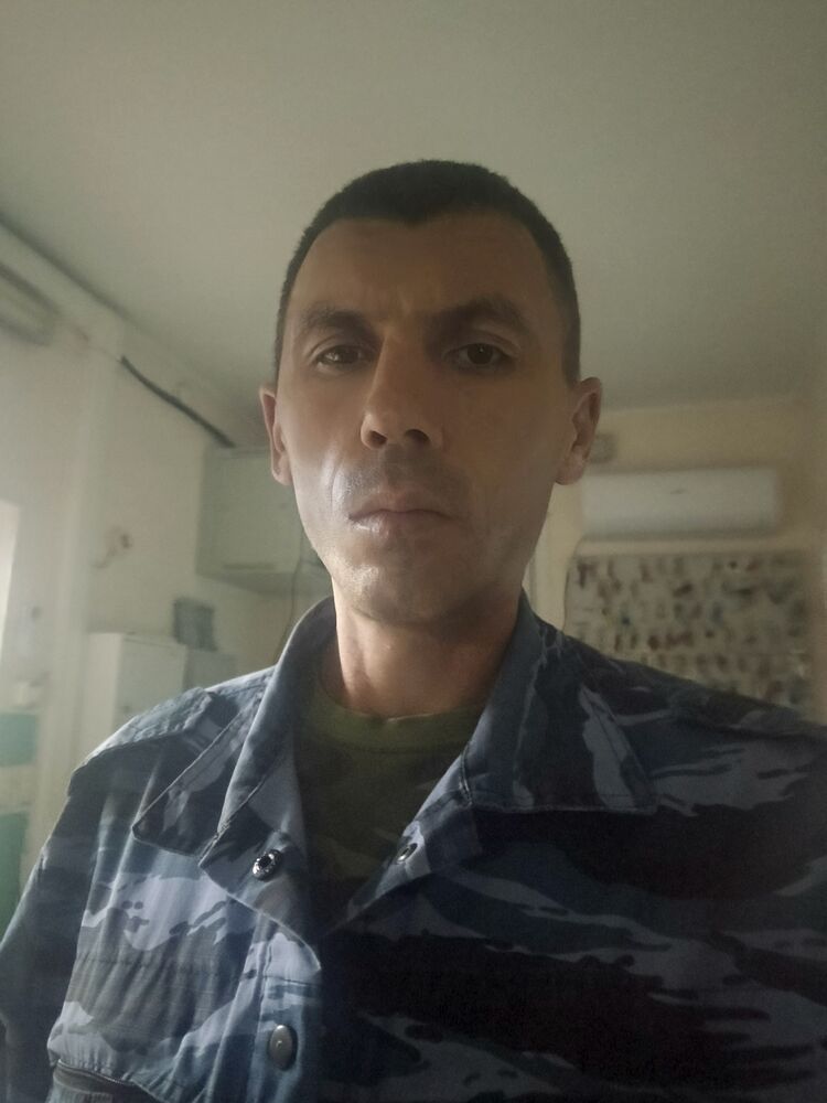  ,   Sergey, 38 ,   ,   