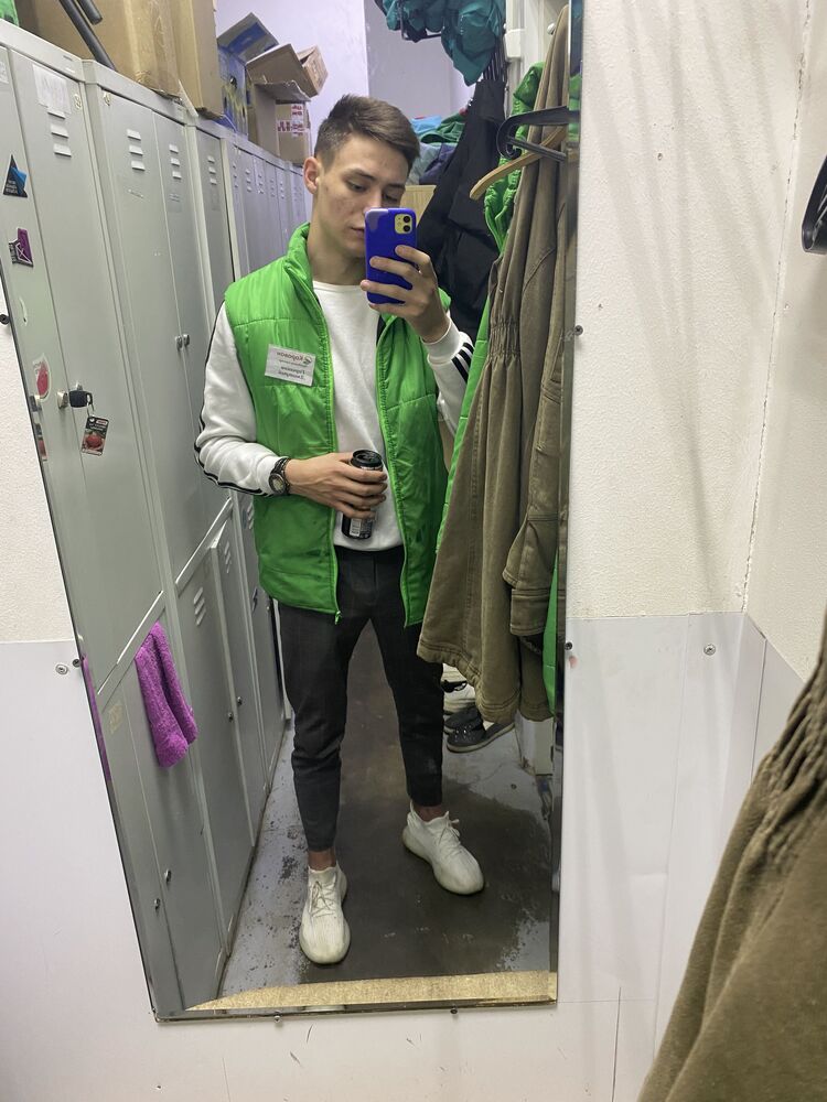  39181360  , 23 ,    