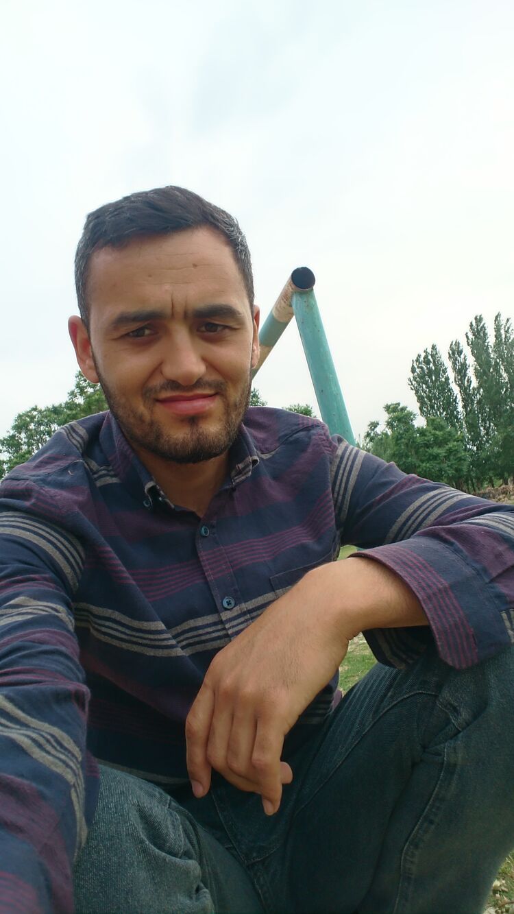  27293620  Muhammadi, 34 ,    Piaseczno