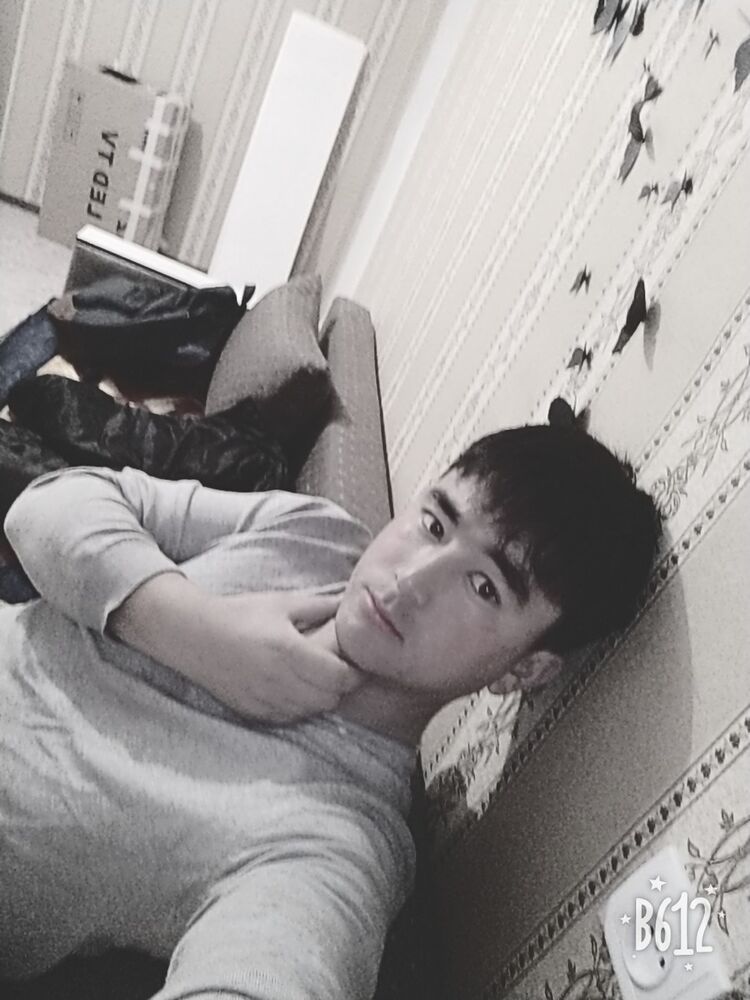  ,   Erlan, 31 ,   ,   , c 