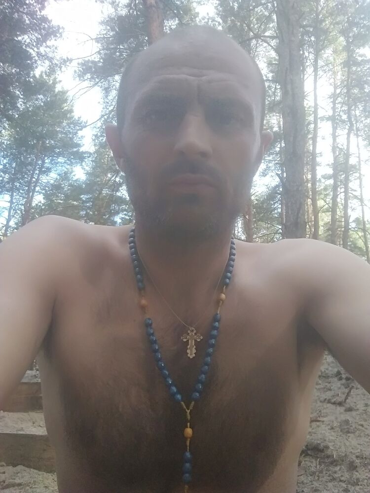  44132160  Nik, 38 ,    