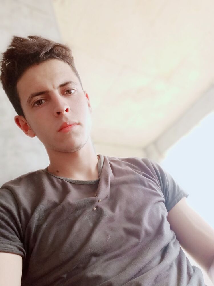  31261490  Hamdi Armash, 23 ,    Naaldwijk