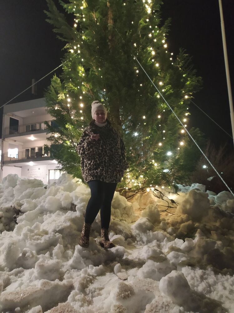  Valldal,   , 37 ,   ,   