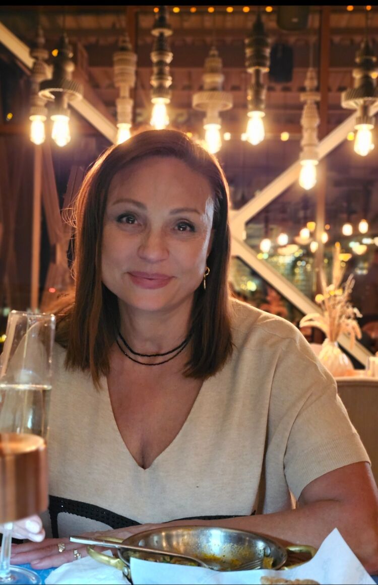  -,   Alla, 56 ,   ,   , c 
