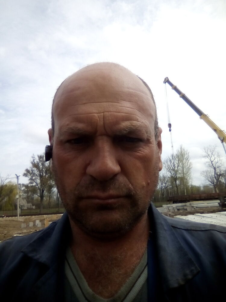  ,   Sergei, 48 ,     , c 