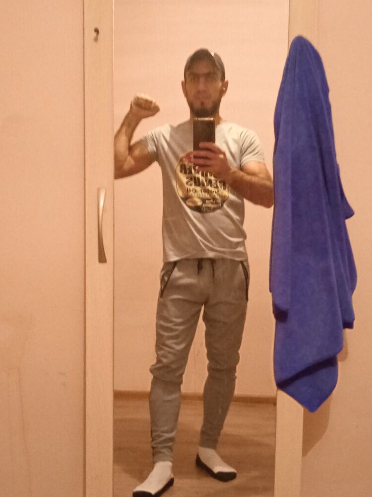  29848300  Alisher, 35 ,    