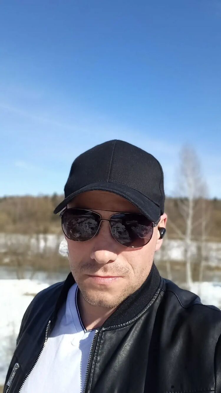  34037090  Sergey, 40 ,    