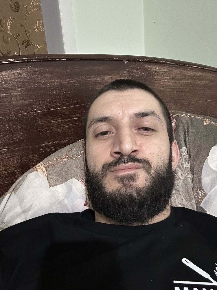  51628390  , 33 ,    