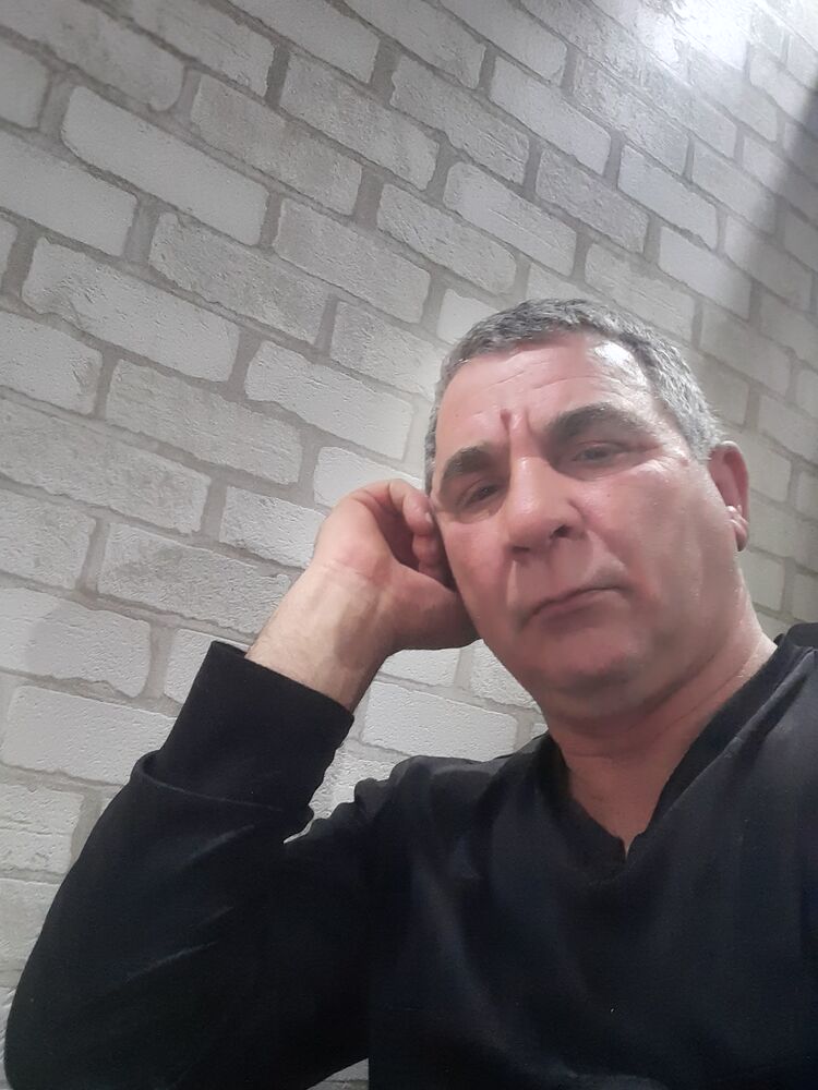  24960240  Vaqif, 65 ,    
