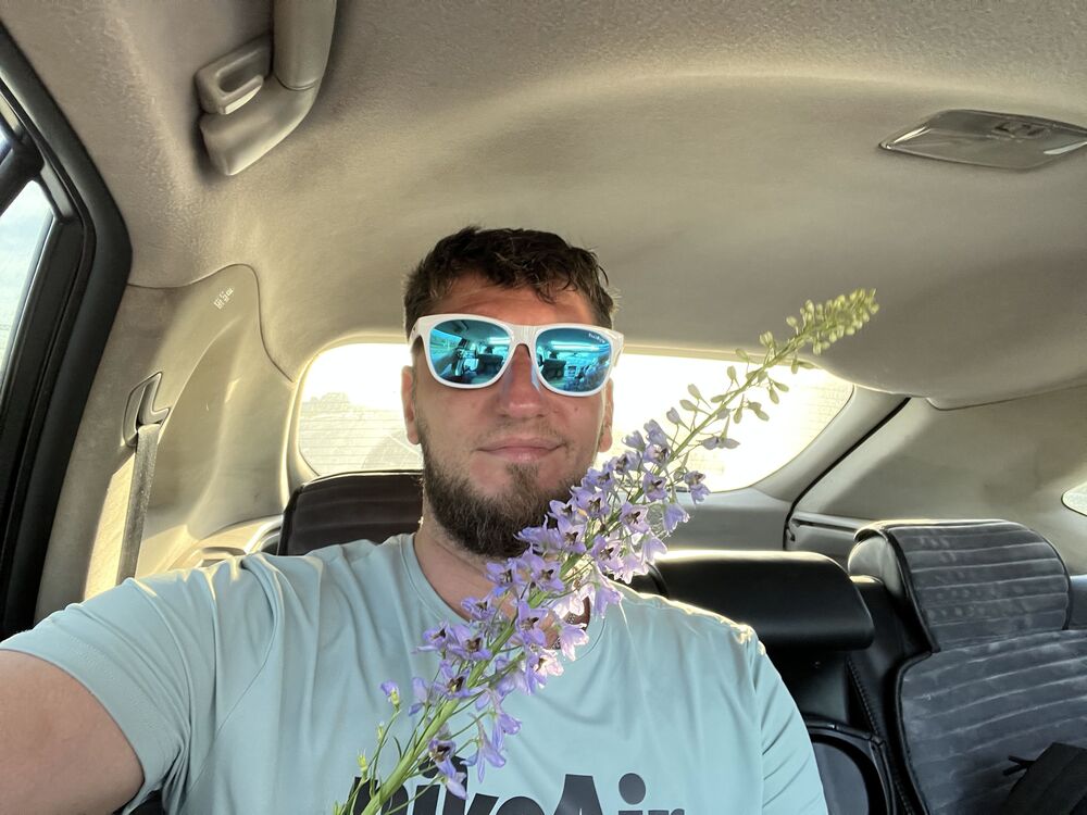  37157190  Sergey, 37 ,    