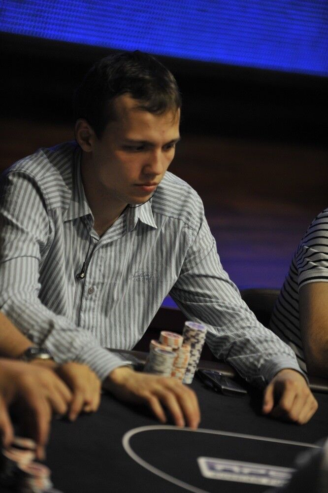  4146860  Nick, 38 ,    -