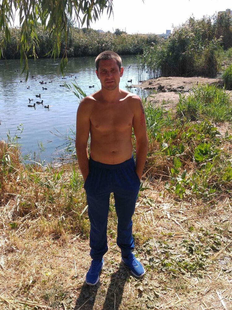  18372170  , 35 ,    --