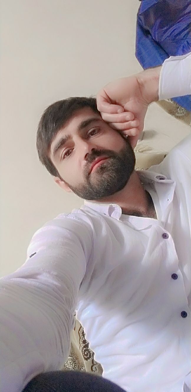  ,   Aren, 33 ,   ,   