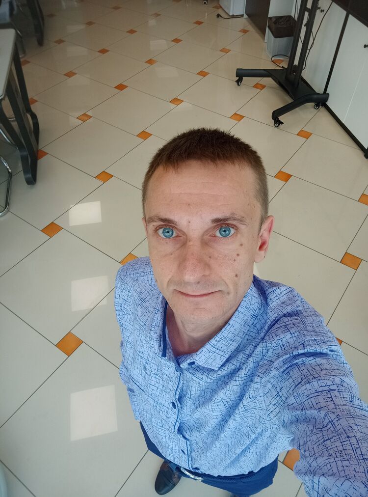  26747330  Sergey, 43 ,    