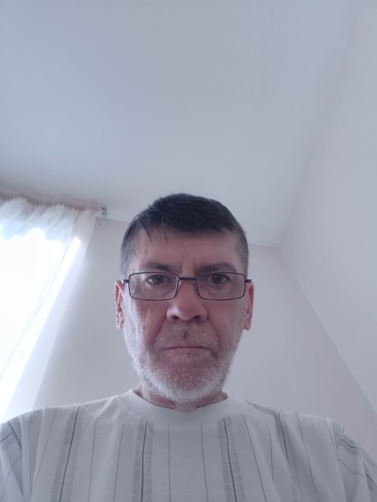  38566840  Alex, 50 ,    