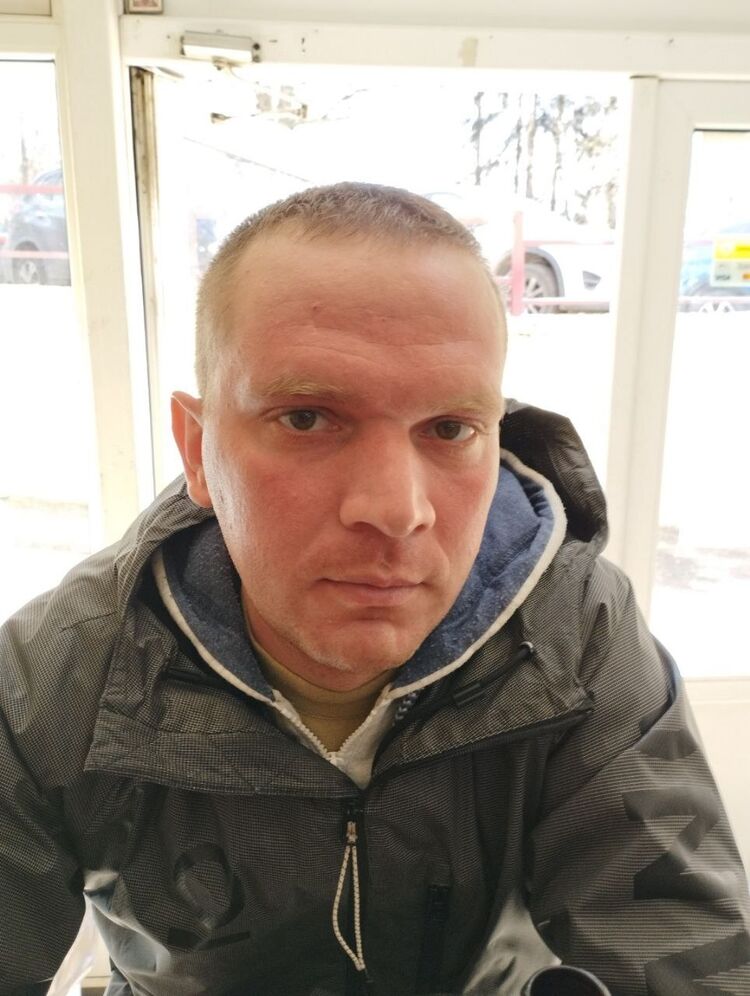 ���� 27640720 ������� Burry, 35 ���, ���� ���������� � �������