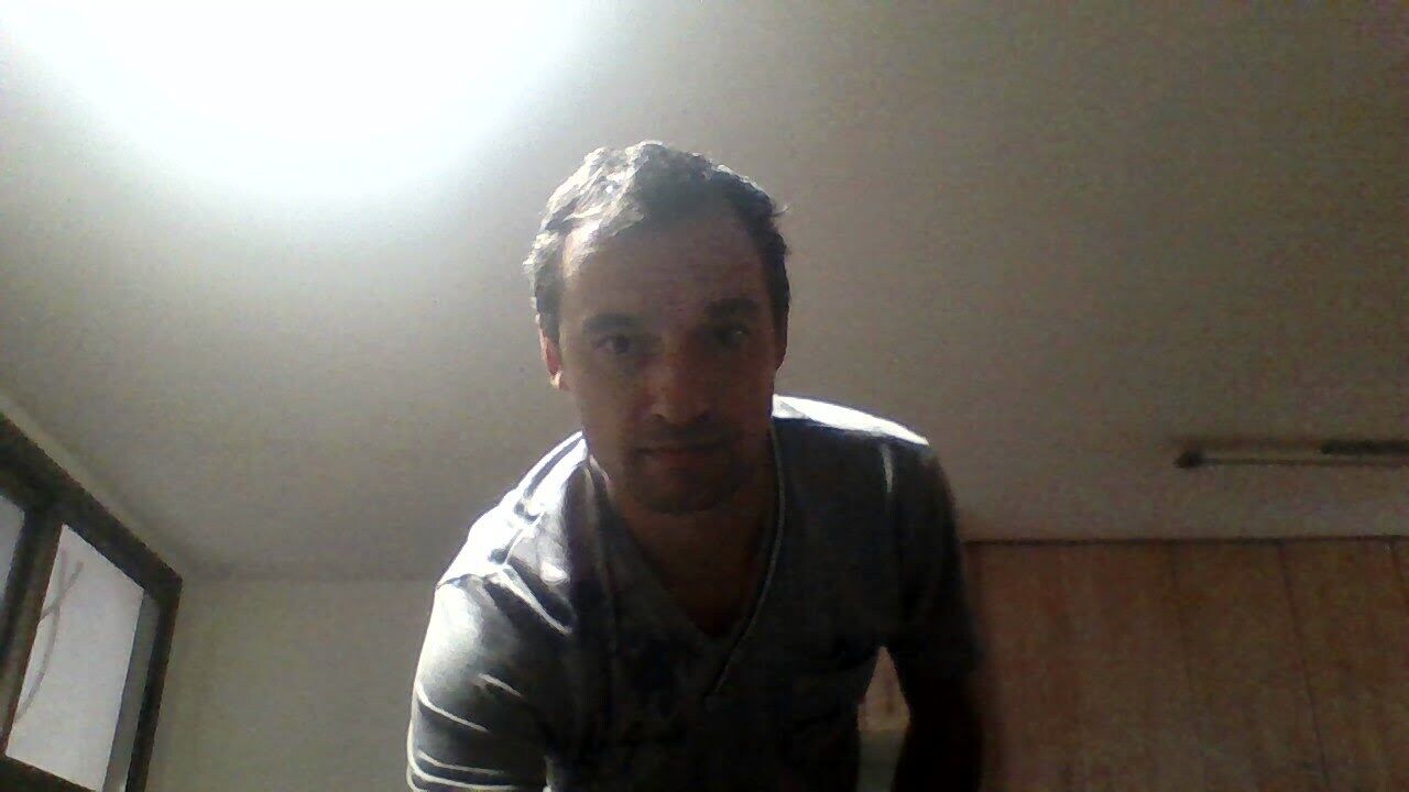  Tel Aviv-Yafo,   Oleg, 35 ,   ,   