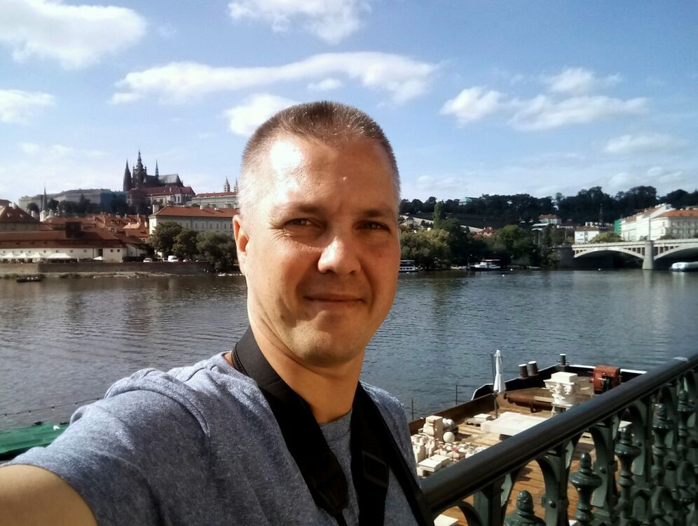  Jelcz,   Serhii, 42 ,   ,   , c 