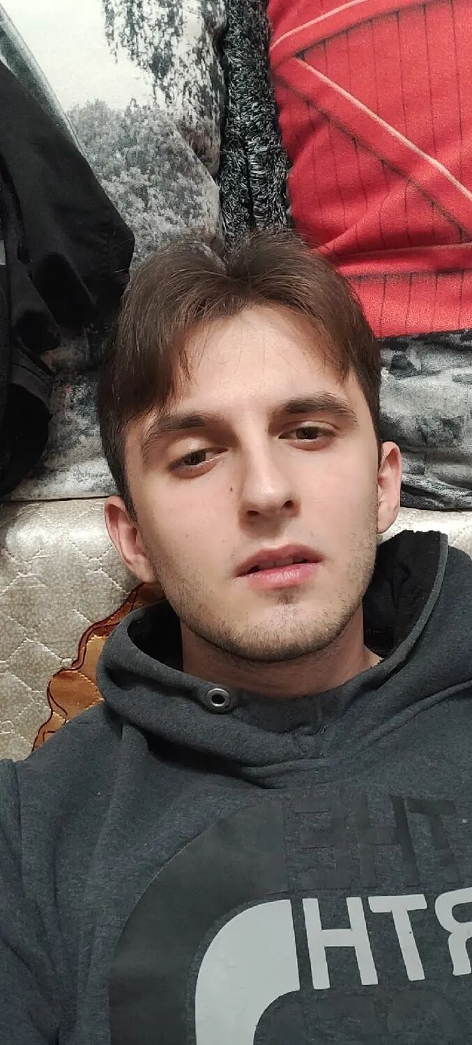  -,   Eduard, 25 ,   ,   , c , 