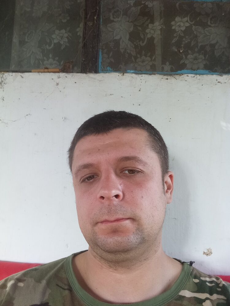  46598110  , 33 ,    
