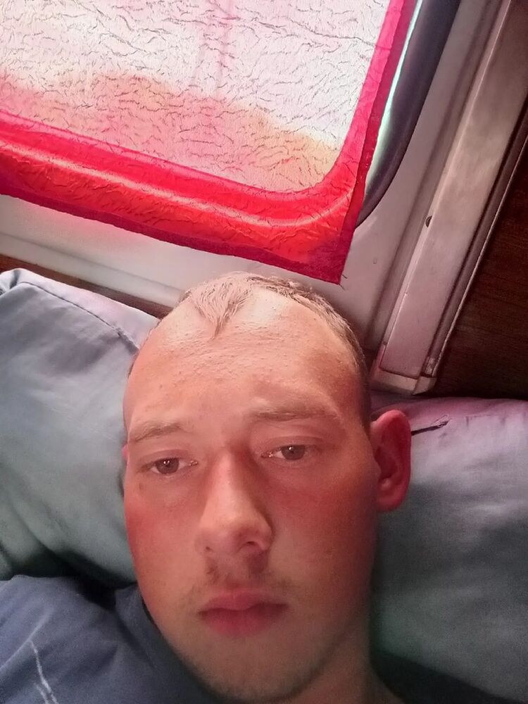  28088290  , 25 ,    