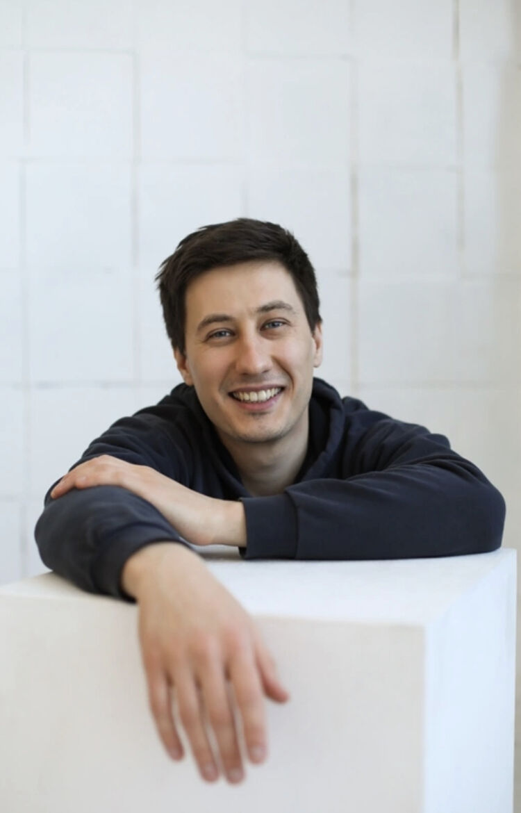 ���� 28443800 ������� ����, 32 ����, ���� ���������� � ���������