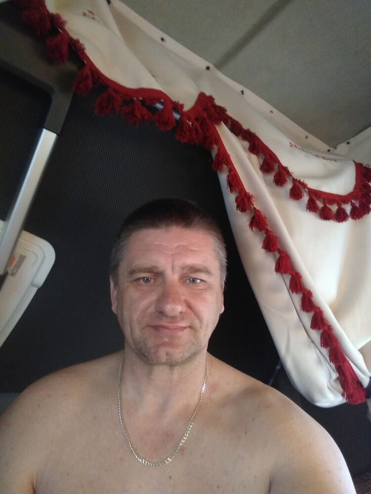  ,   Alex, 51 ,   ,   , c 
