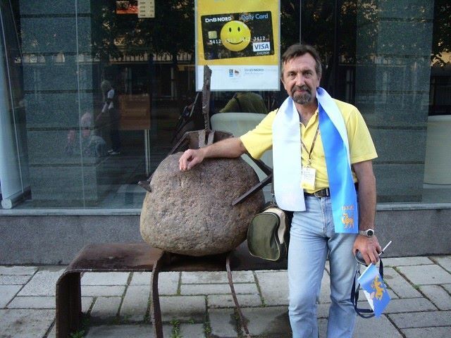  26131860  Boris, 60 ,    