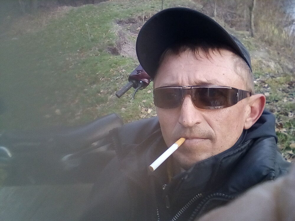  18111570  , 48 ,    