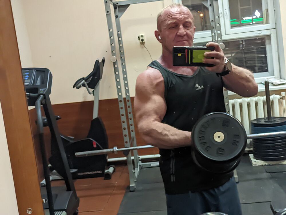  ,   Vladimir, 47 ,   ,   , c , 
