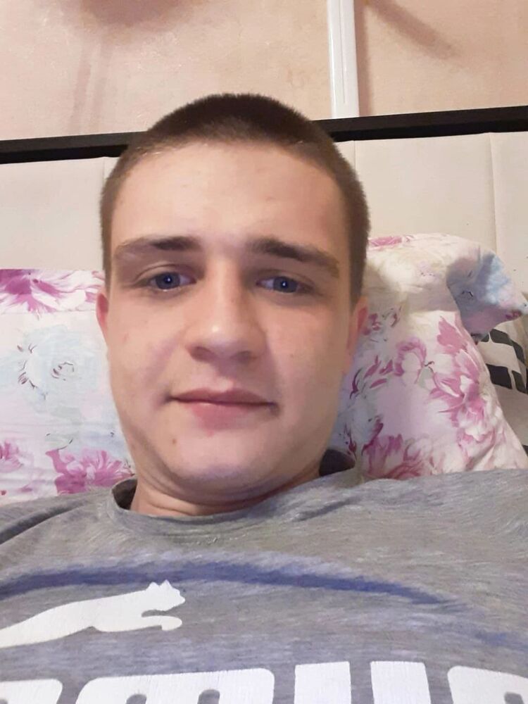  42792280  , 27 ,    