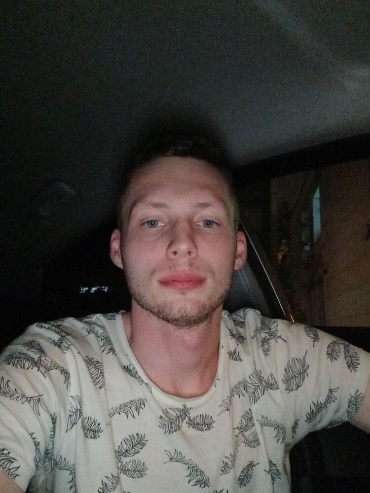  48622270  , 26 ,    