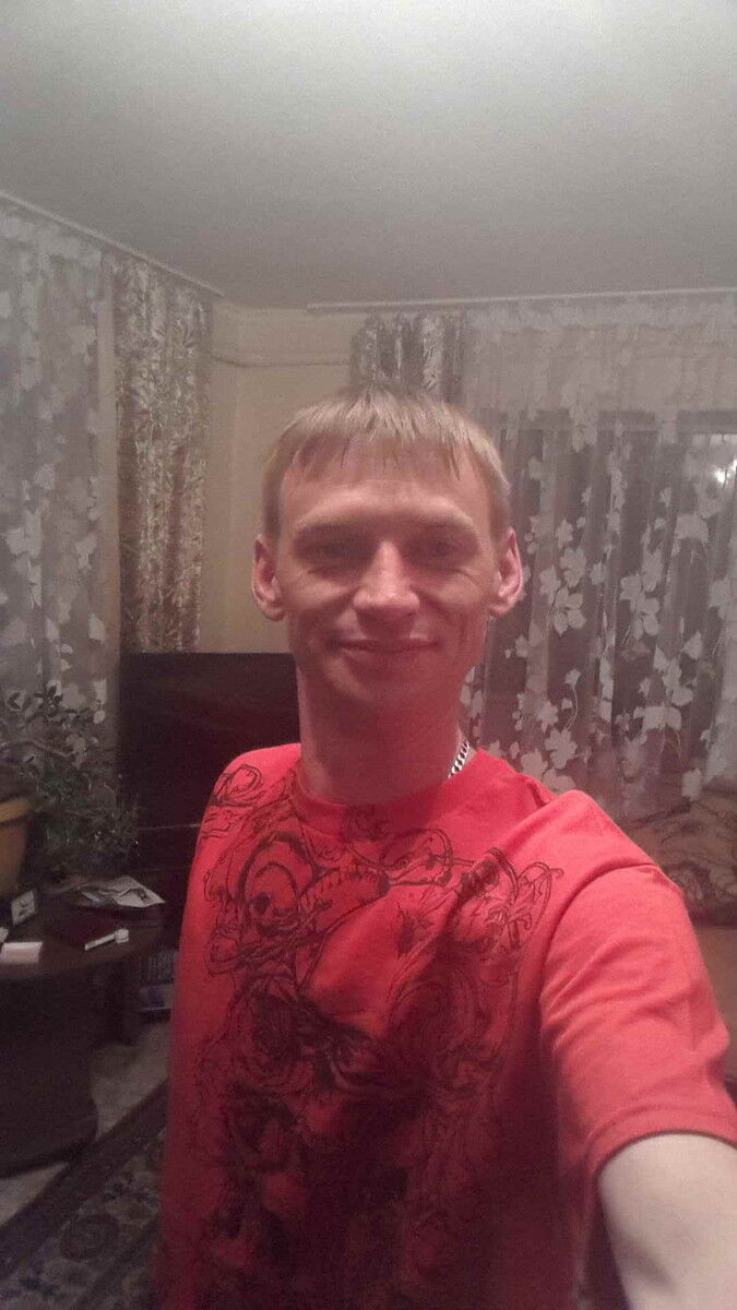  ,   Konstantin, 43 ,     , c 