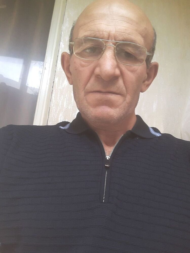  52686330  , 63 ,    