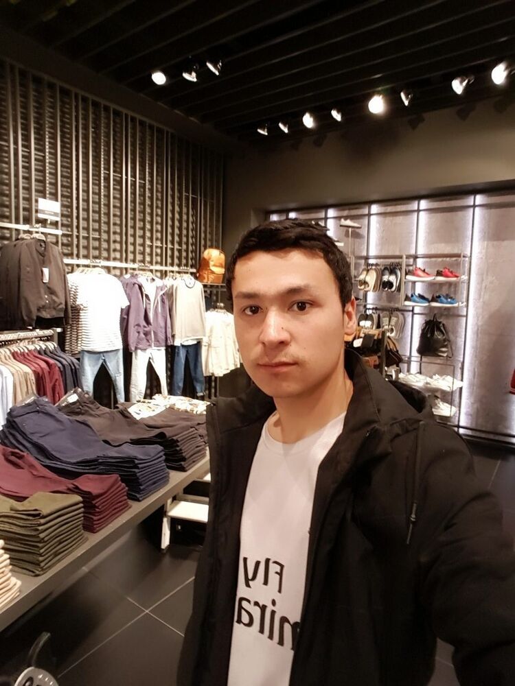  ,   Axmed, 30 ,   