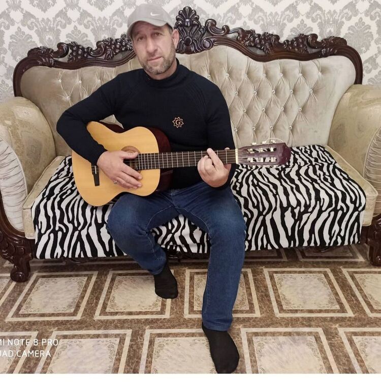  49526760  , 47 ,    