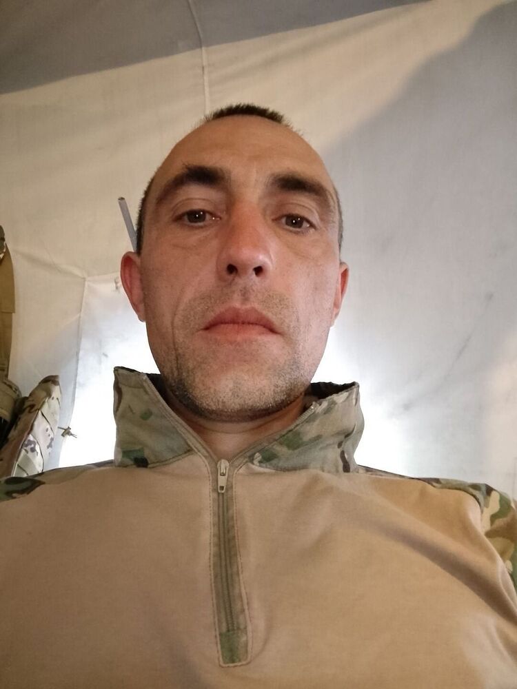  45305380  , 42 ,    