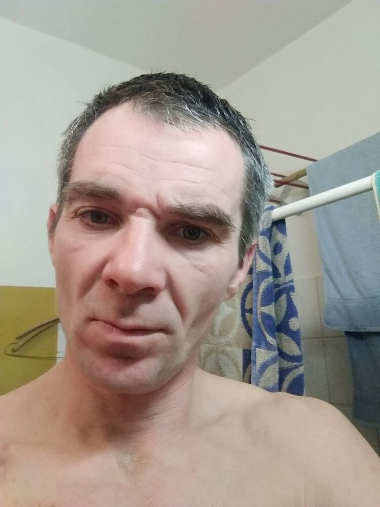  ,   Robert, 48 ,   ,   , c 