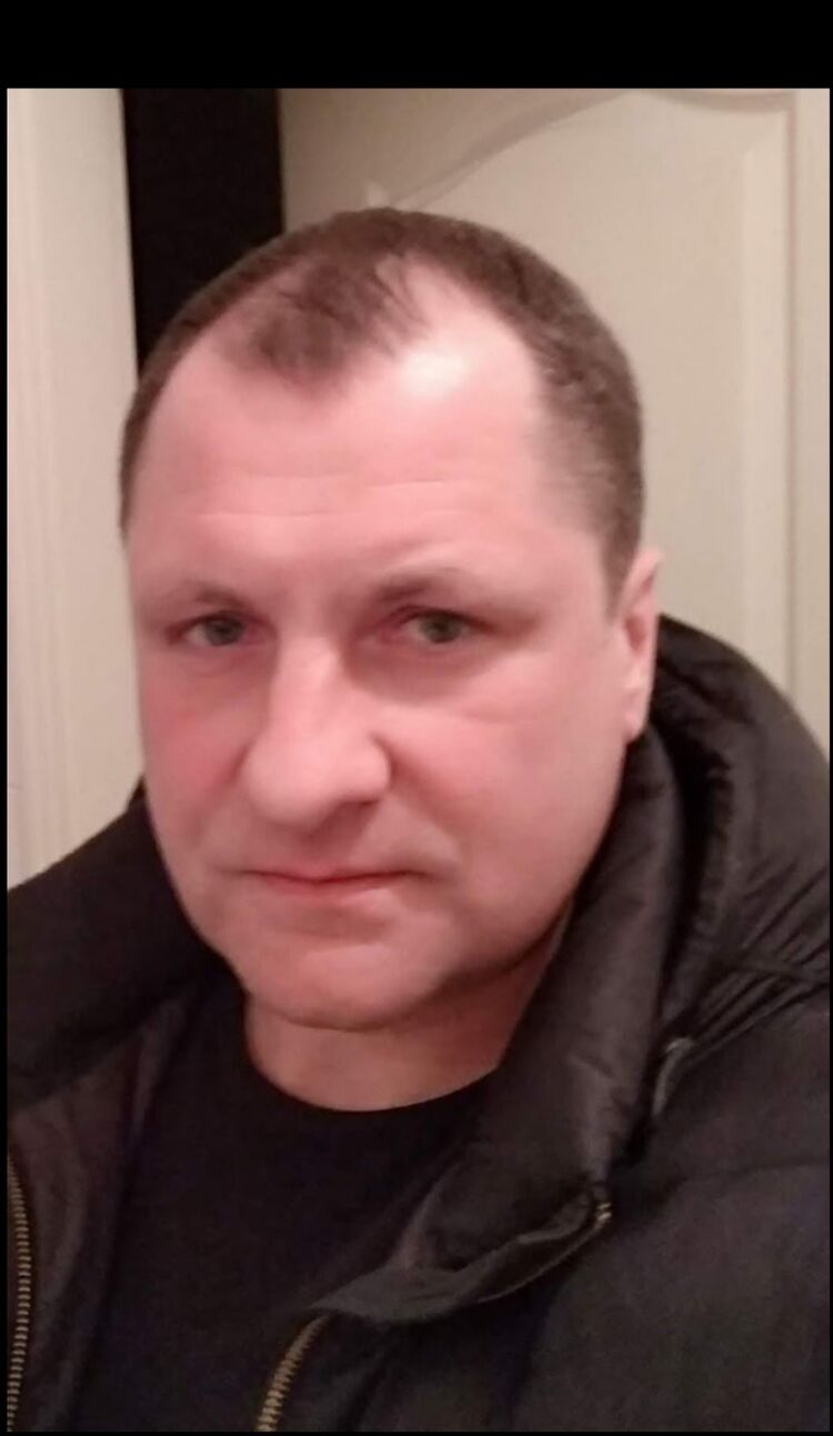  28456570  , 53 ,    