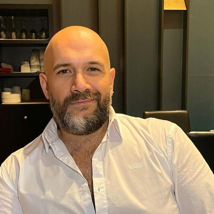 ���� 39153630 ������� Harley, 57 ���, ���� ���������� � Port Washington