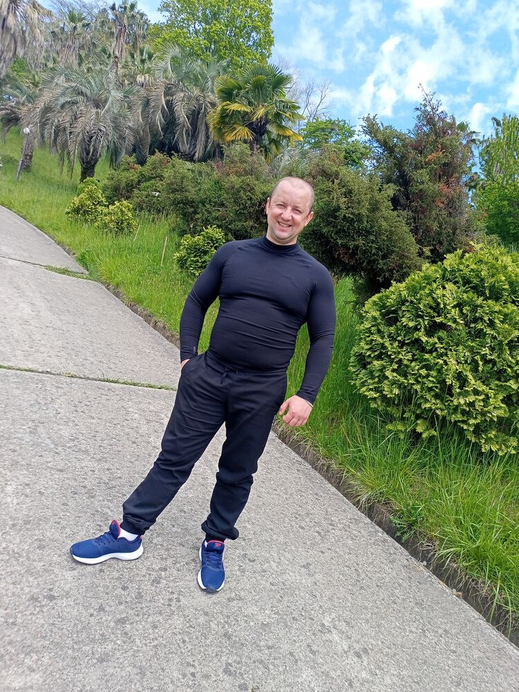  26388240  Dmitry, 42 ,    