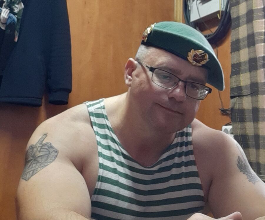  -,   , 52 ,  
